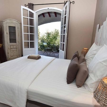 La Tour D'Ugo Hotel Cavanac Екстериор снимка