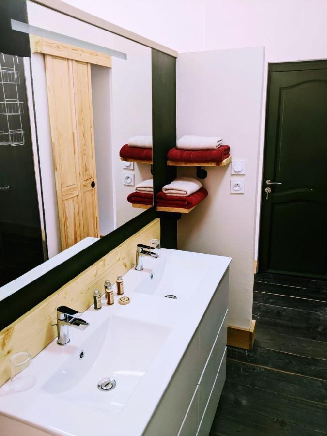 La Tour D'Ugo Hotel Cavanac Екстериор снимка