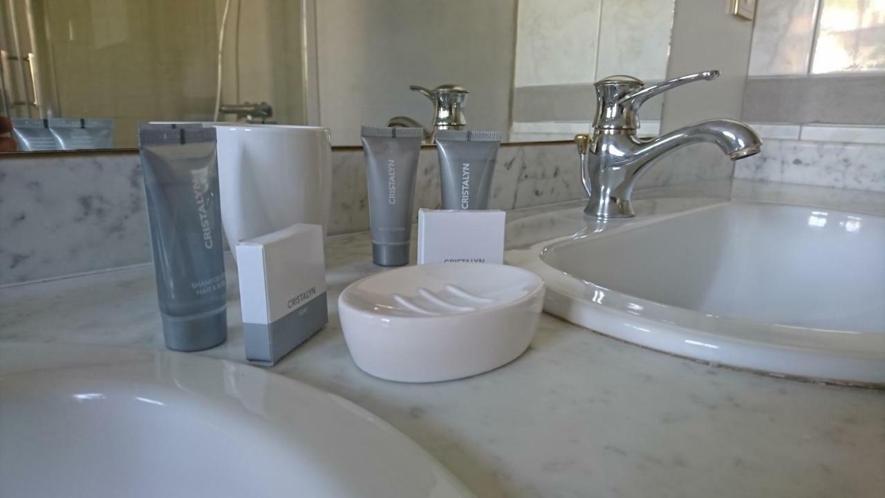 La Tour D'Ugo Hotel Cavanac Екстериор снимка